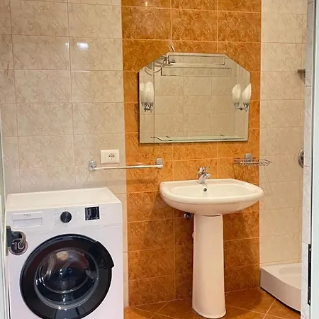 Apartment A&b